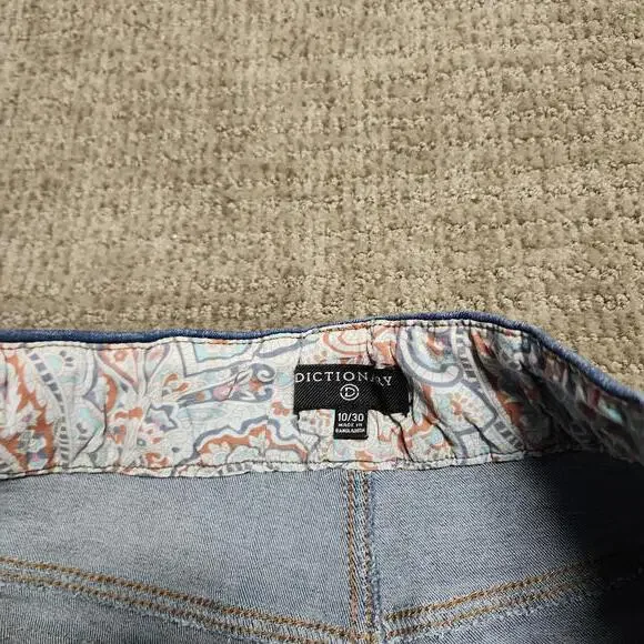 Dictionary Shorts Blue Denim Pockets Women’s Size 10 - Picture 6 of 8
